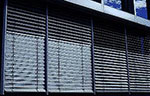 Stores intérieurs et extérieurs à Parne-Sur-Roc